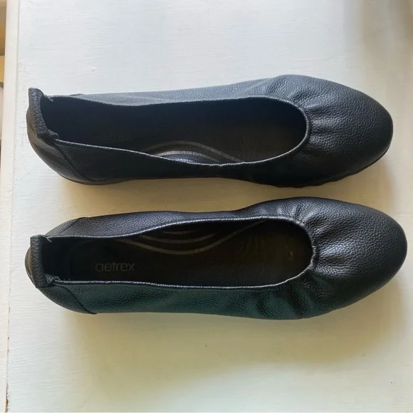 Aetrex Black Women's Flats - Picture 6 of 9
